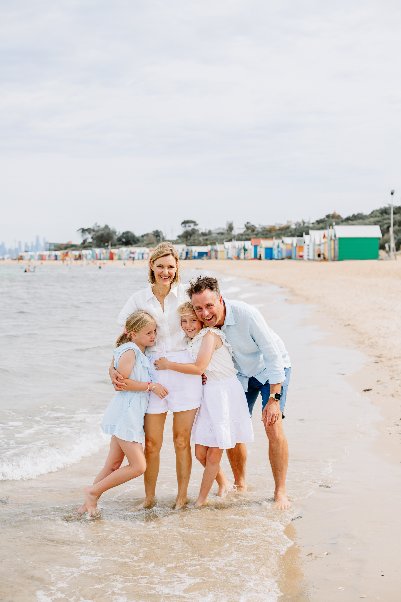 Family photoshoot brighton beach